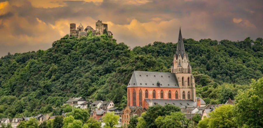 -1-Zentral-Traumwohnung-Rhein オーバーヴェセル エクステリア 写真