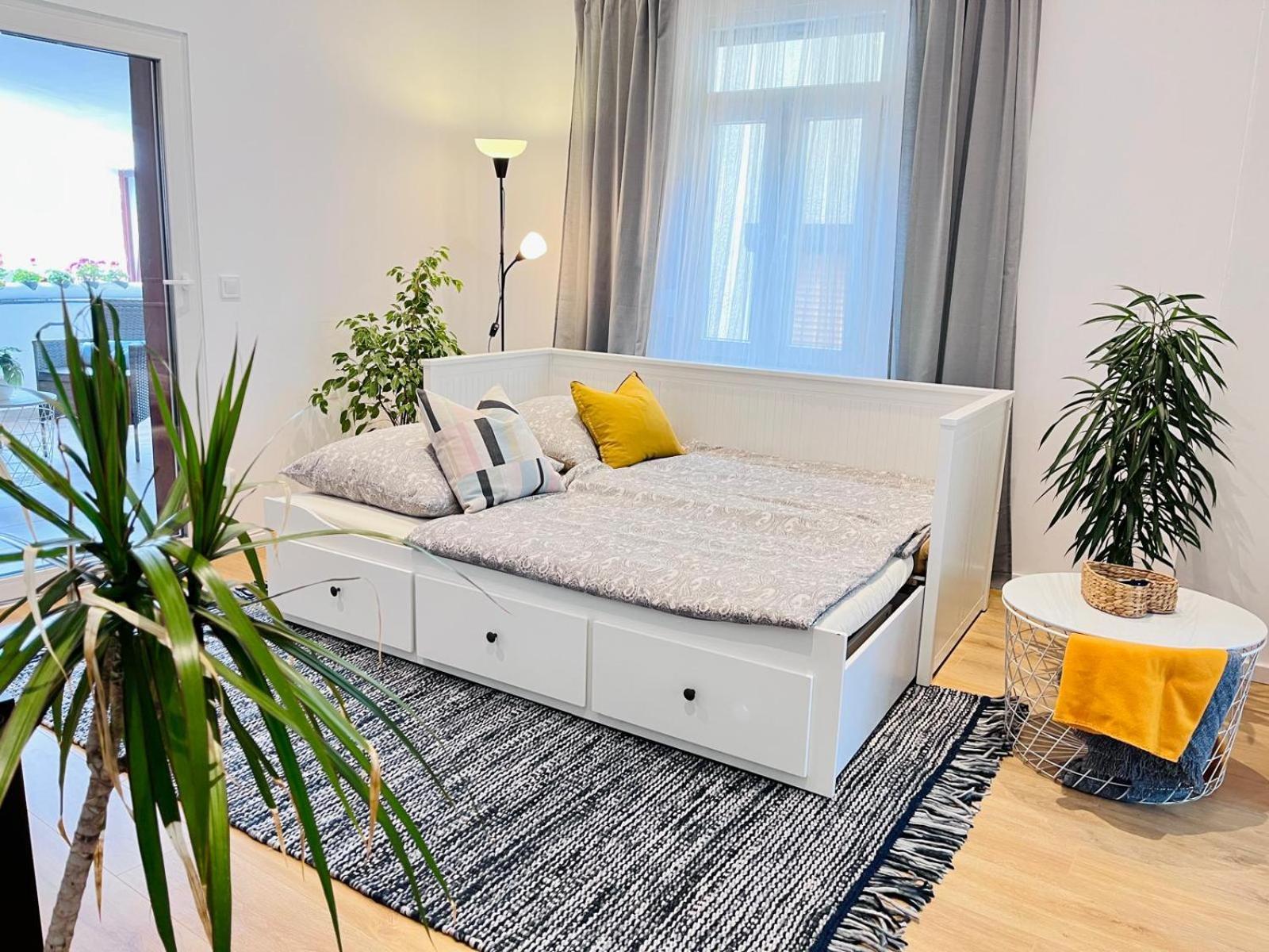 -1-Zentral-Traumwohnung-Rhein オーバーヴェセル エクステリア 写真